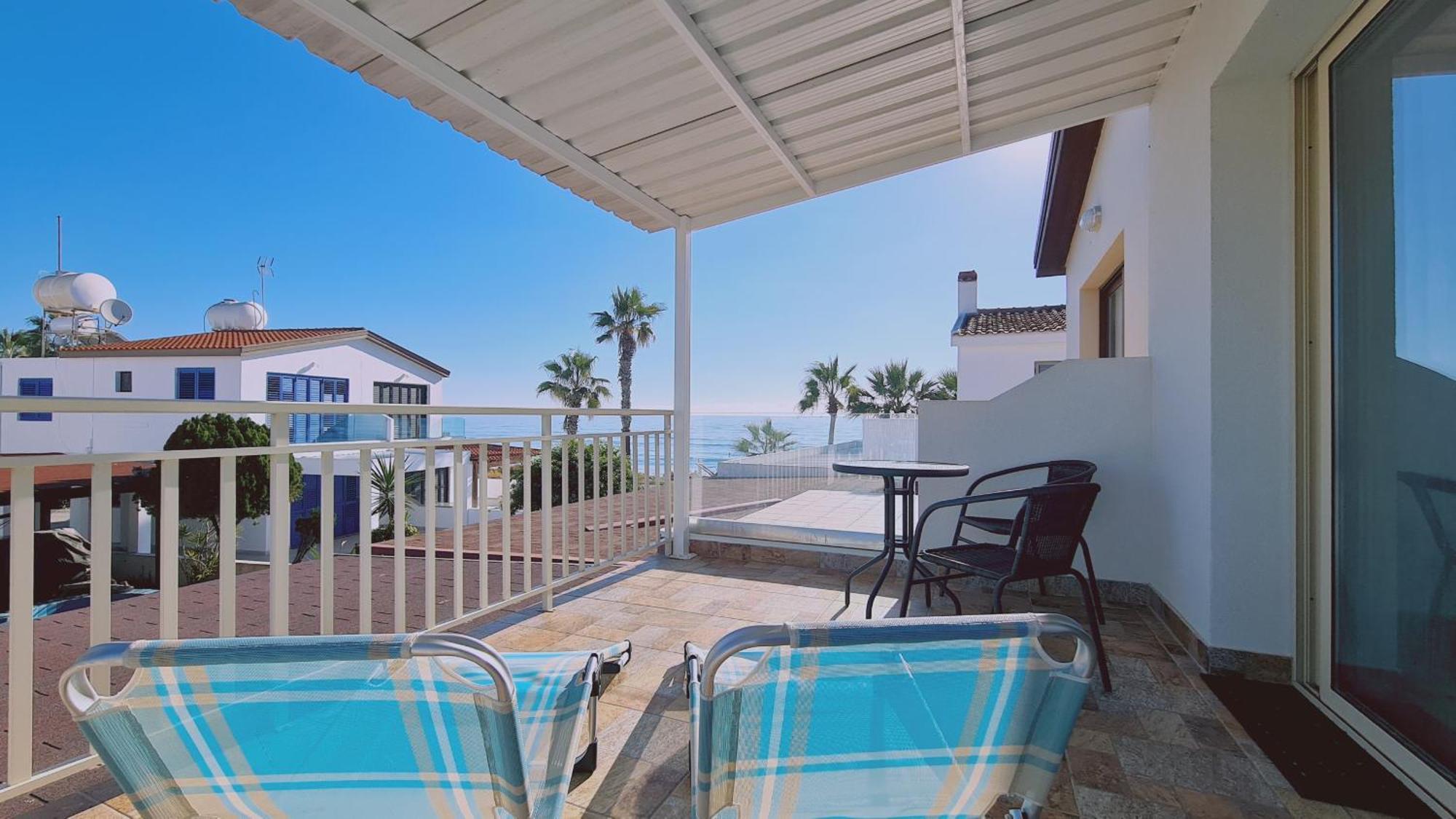 Stay Crystal Waves Maisonette Meneou Luaran gambar